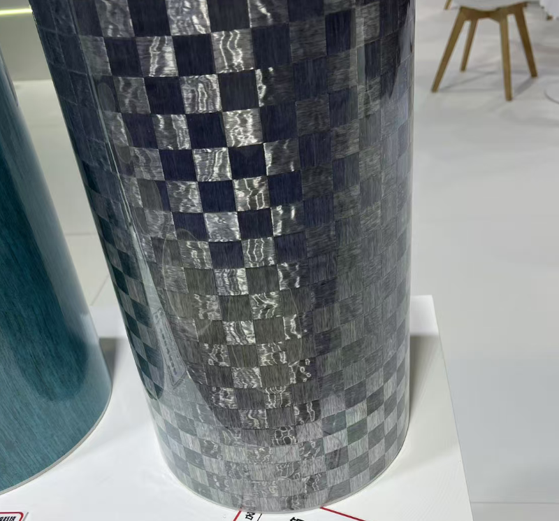 Spread tow carbon fiber prepreg